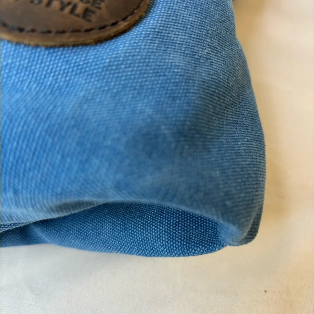 Farmhouse Is My Style Blue Tote‎ with leather accents and Zip Closure